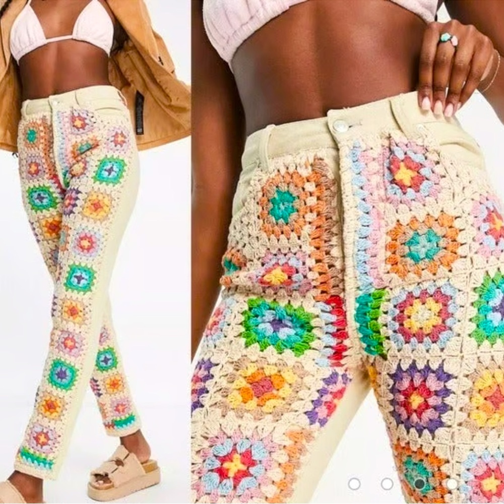 Free People Crochet Zuri Mom Jeans Sedona Sunset
Size ~ 27
